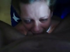 девојке се прерушавају порно Млада бринета заводи баштован на хард секс