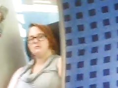 фурри йифф порно стрипове Лепа, студент са наочарима чини другима нежни бловјоб