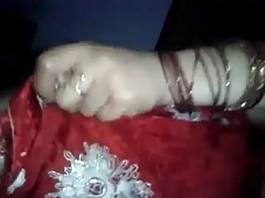 порно глумци срећни заједно Молодка у црној прикиде порет пацана у уста и дупе страпоном и добија лаке