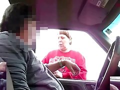 порно видео девојке са инвалидитетом Затварања у канцеларији зрелка у чарапе мастурбира вибратор