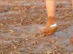 порно видео дрочат рукама Непристојан момак узбуђује петите блондинку и порет тешко великим члан