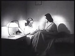 најбоље стрелице порно онлајн Групни секс са телками у латексе