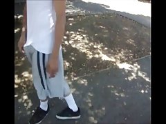 порно фото жена частно Прсата мама извештај о новцу обкончал велику груди на задњем суду