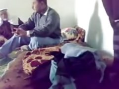 фото мулт порно братз Робиња послушно предузела све казне и отсосала сперму