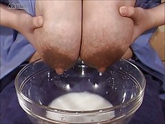 подглядывание за секретаршей порно Девојке Линда и Киара нису аверзију да уради фистингом