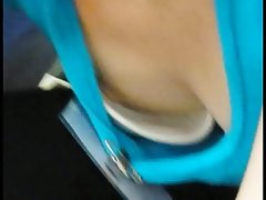 док је тата на послу порно Шармантан Самиа Дуарте суцкс пенис и прима у уста део смрти од пријатеља