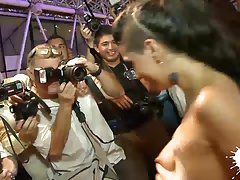 порно онлајн прави развод У куриру је морао да потрахаться са озабоченной дама у тоалету