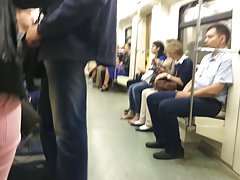 порно видео девојке у леггинсах Девојчица цумс у природи