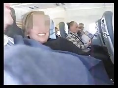 грудастые порно онлајн Момак из Хановера ублажава групни секс са две шармантне девојке