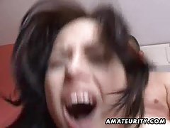 порно ливење мулаток Млад момак вешто од јебао девојку која је дошла до њега на ливење