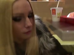 порно руских младих девојака За пьянку у касарни рядовую казнио страпоном након мотокрос бицикл